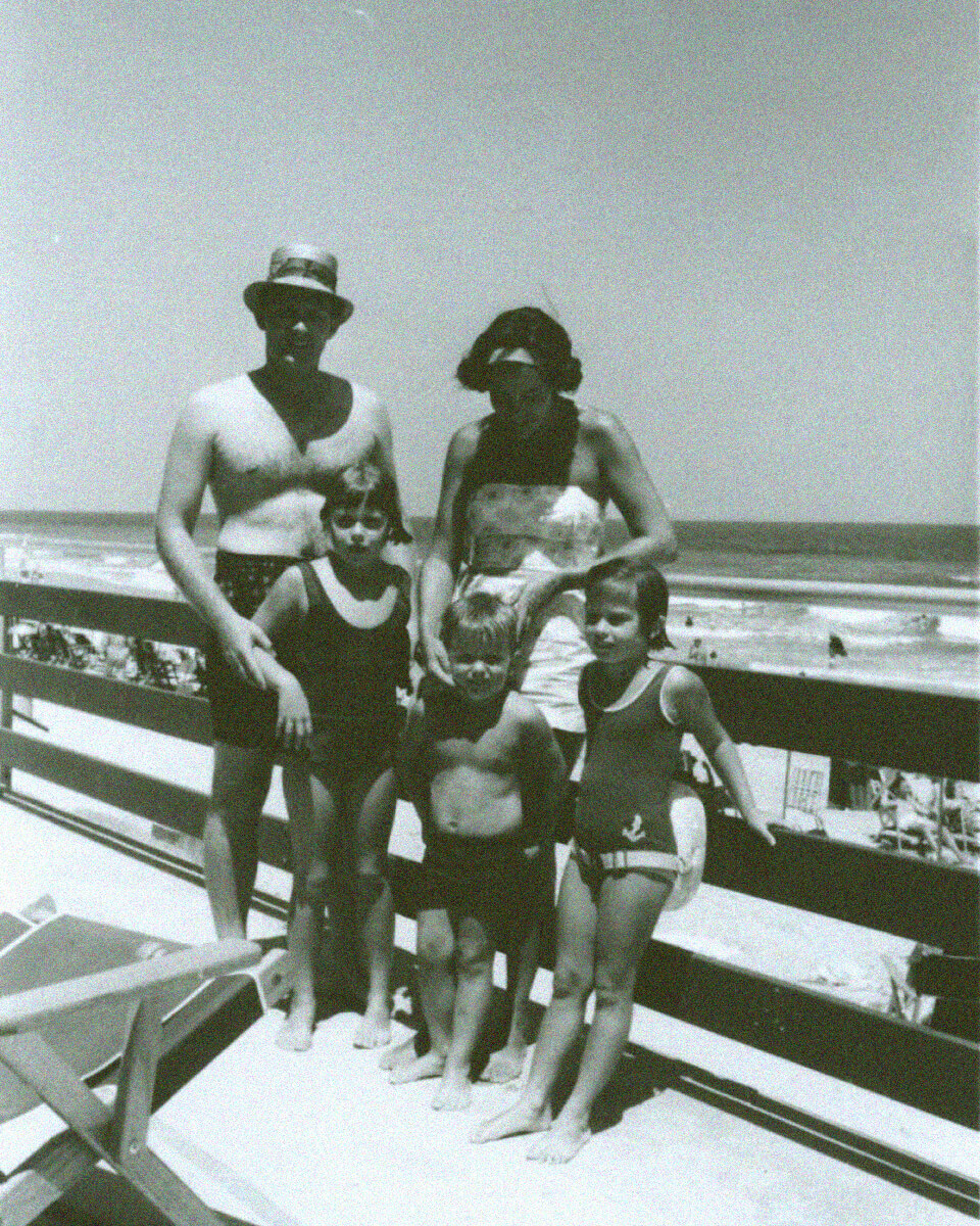 Charles Luck III with family in Virginia Beach, VA